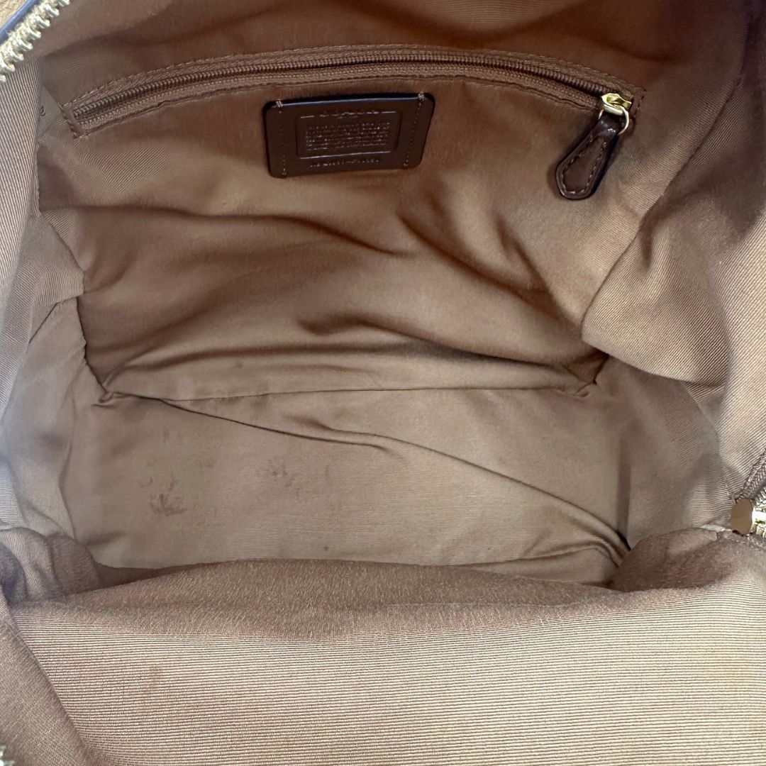 interno Zaino Coach in pelle martellata color cammello 
