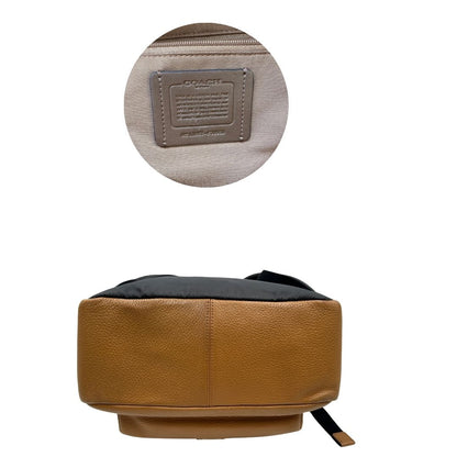 base Zaino Coach in pelle martellata color cammello