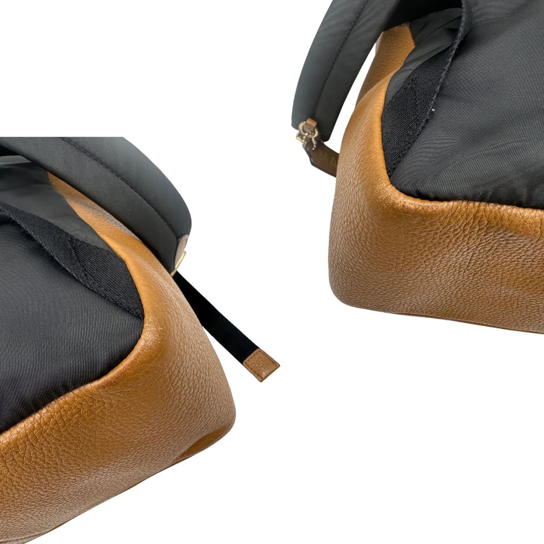 angoli Zaino Coach in pelle martellata color cammello 