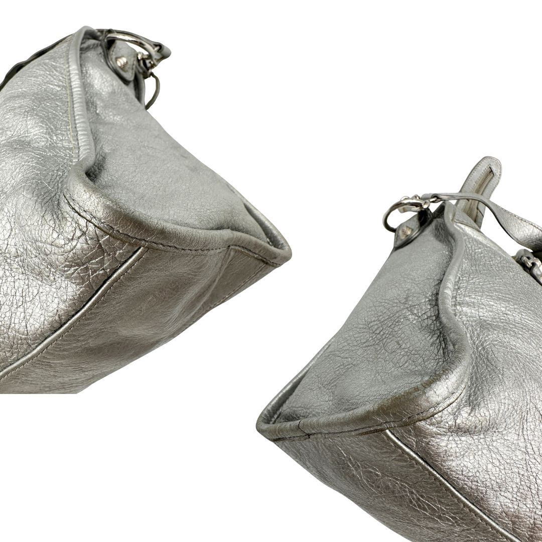 angoli Borsa Balenciaga City in pelle Arena argentata 