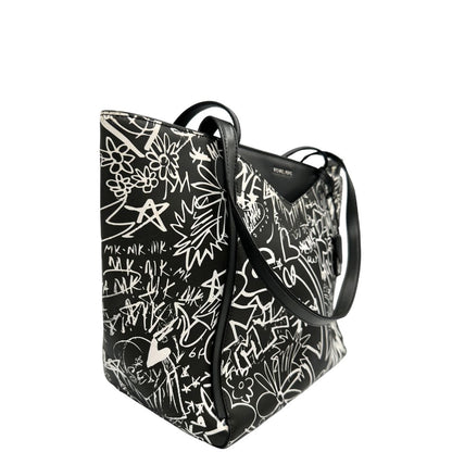 Shopper Whitney Michael Kors