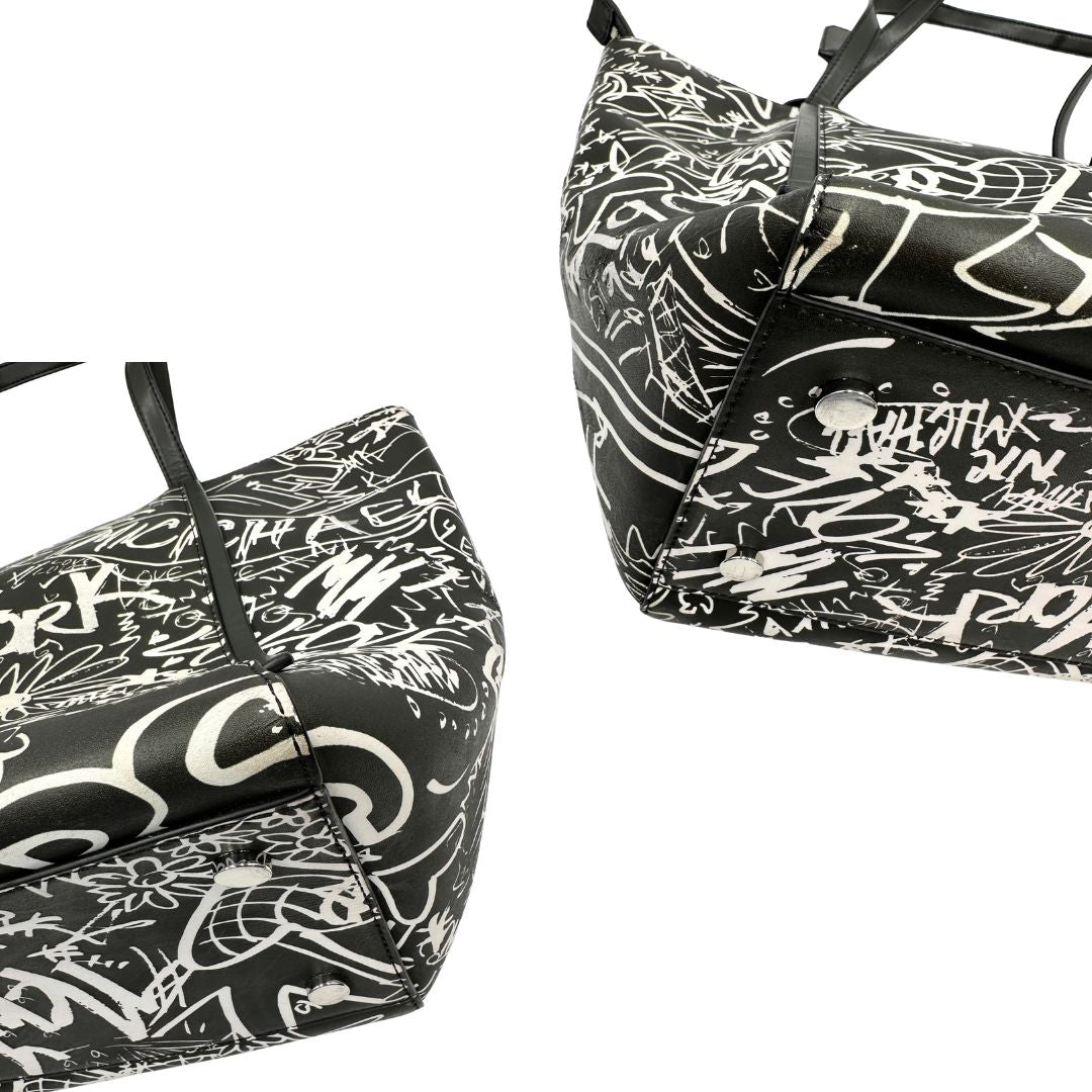 Shopper Whitney Michael Kors