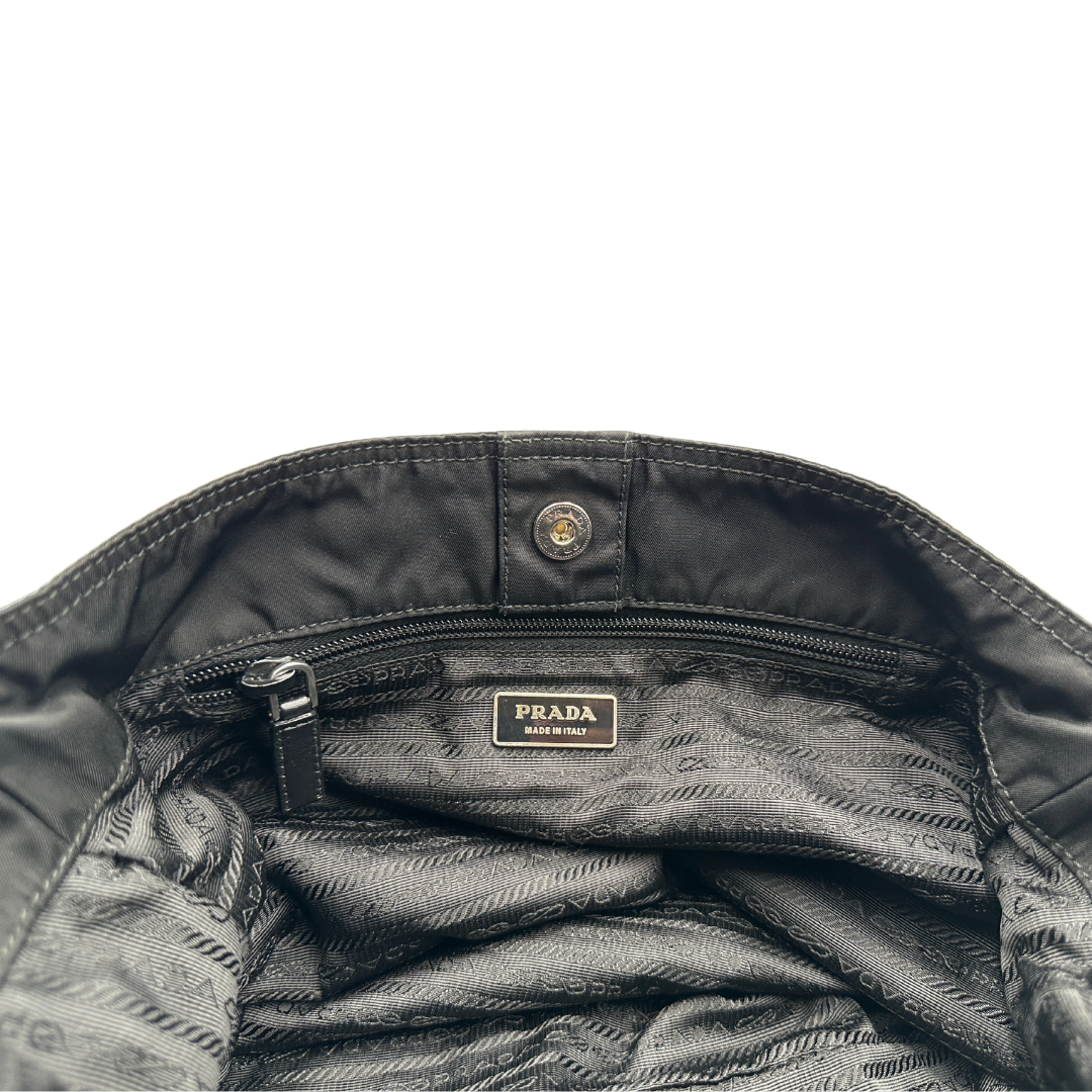 Borsa Prada nylon in pelle nero
