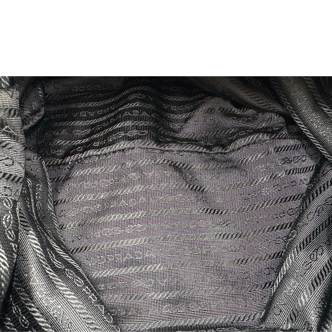 Borsa Prada nylon in pelle nero
