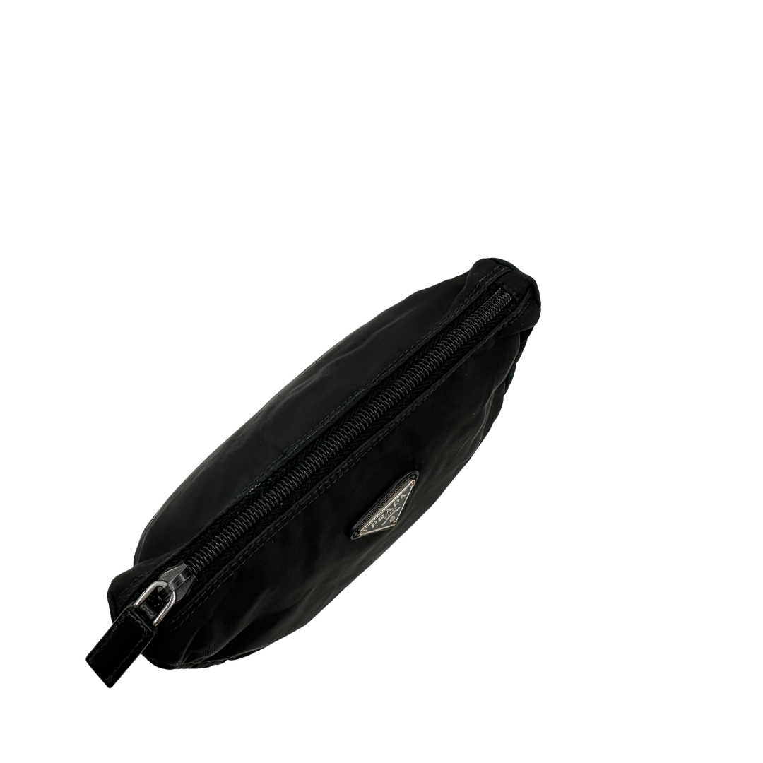 Pouch Prada nylon nera in vela nero