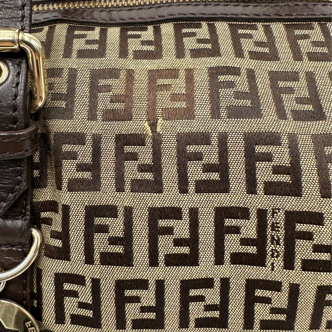 Bauletto Fendi zucchino