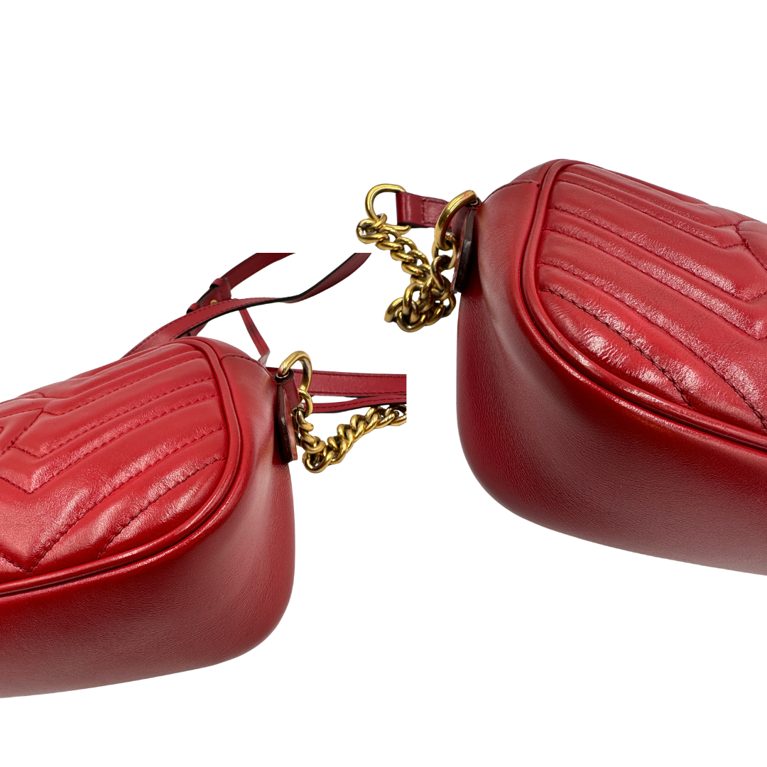 Camera Bag Gucci Marmont misura piccola in pelle rosso