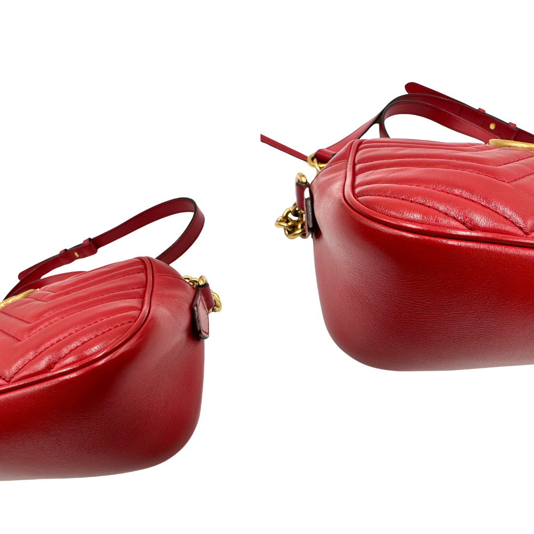 Camera Bag Gucci Marmont misura piccola in pelle rosso