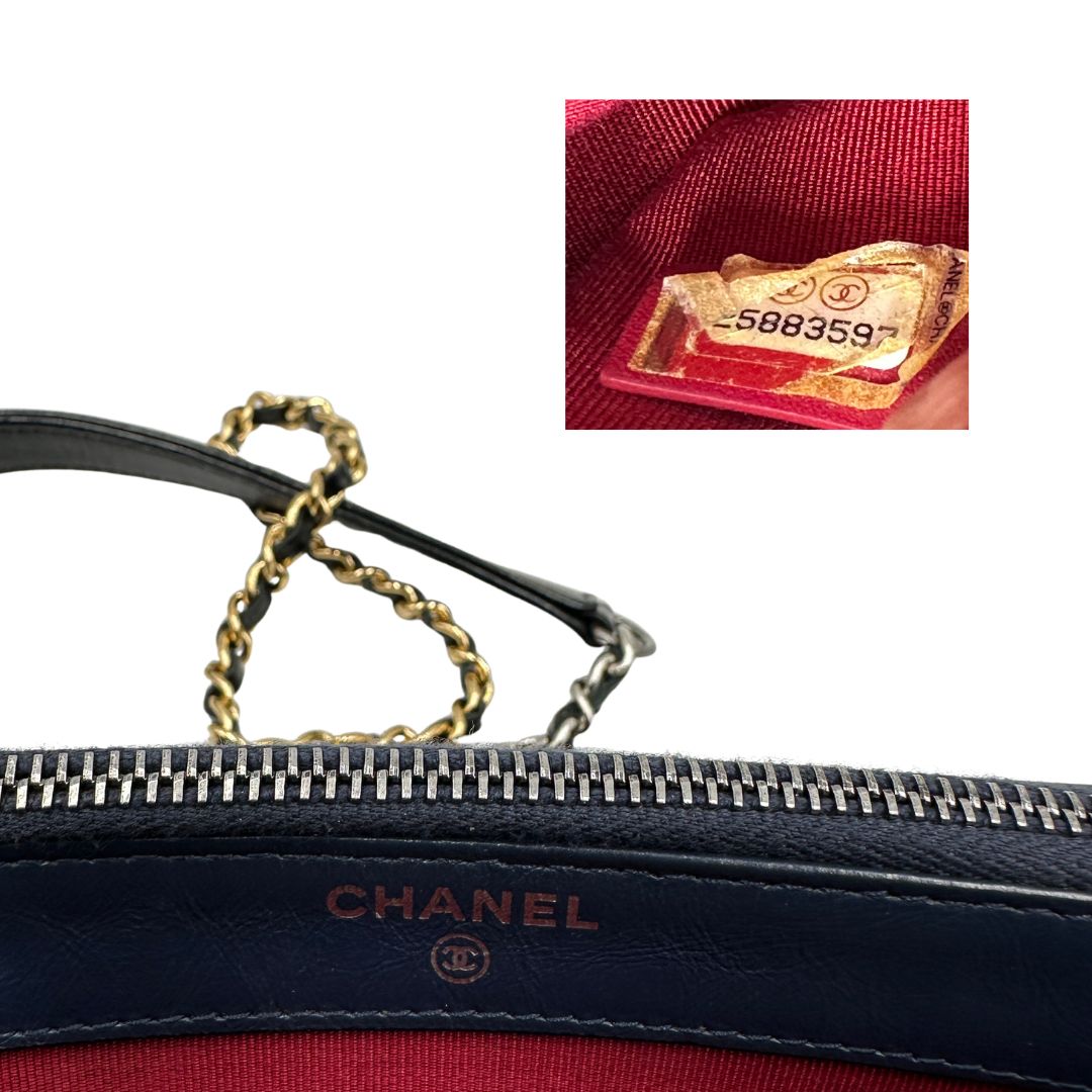 Borsa Chanel Small Gabrielle in pelle blu