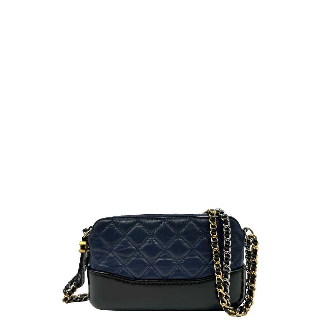 Borsa Chanel Small Gabrielle in pelle blu