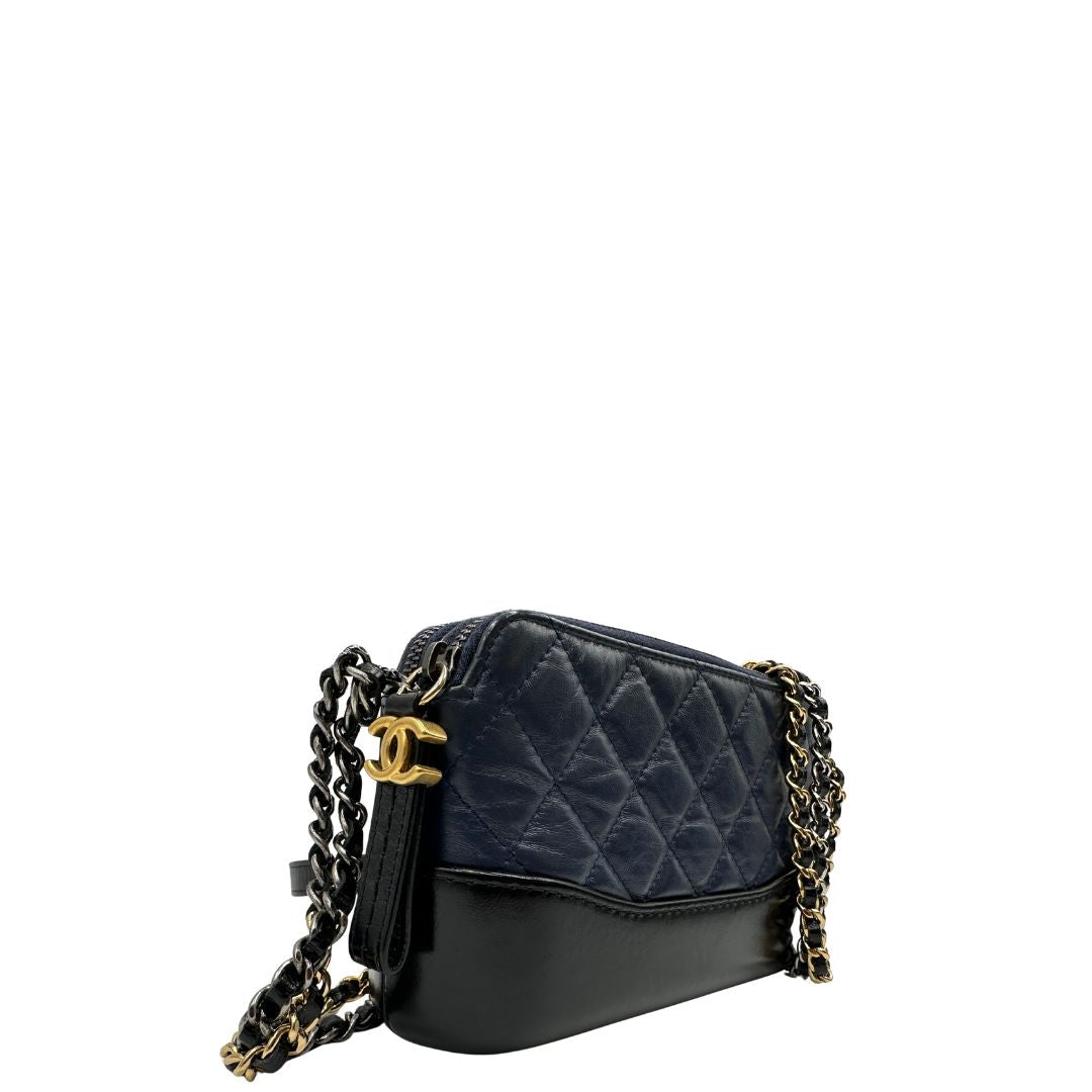 Borsa Chanel Small Gabrielle in pelle blu