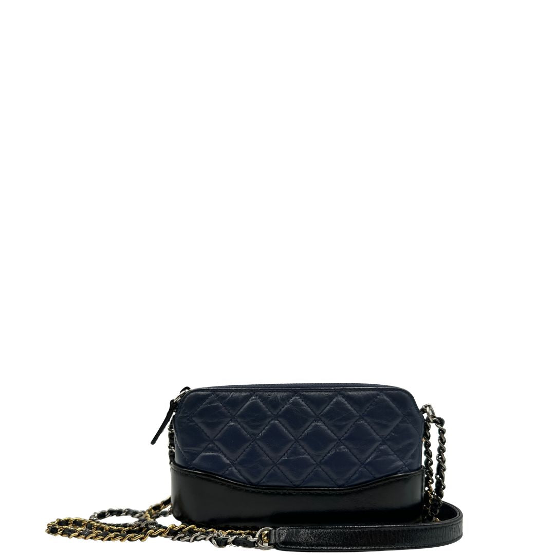 Borsa Chanel Small Gabrielle in pelle blu