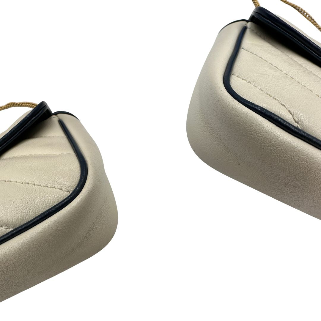 Borsa Mini Gucci Marmont in pelle bianco