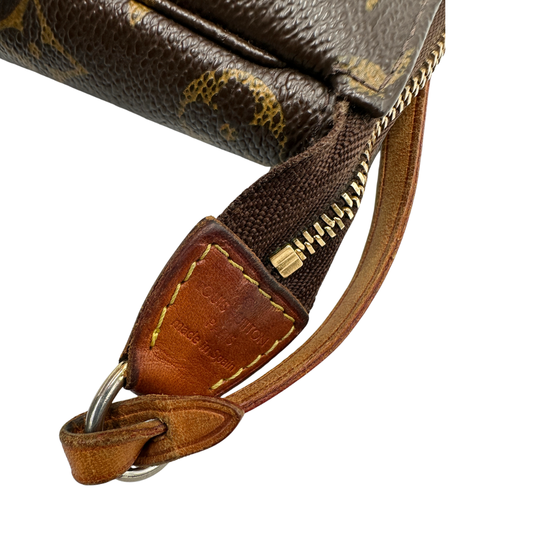 Pochette Accessoires Louis Vuitton