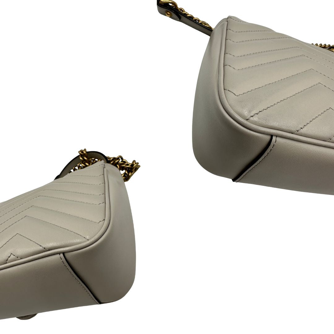 Borsa Gucci Marmont taupe misura media