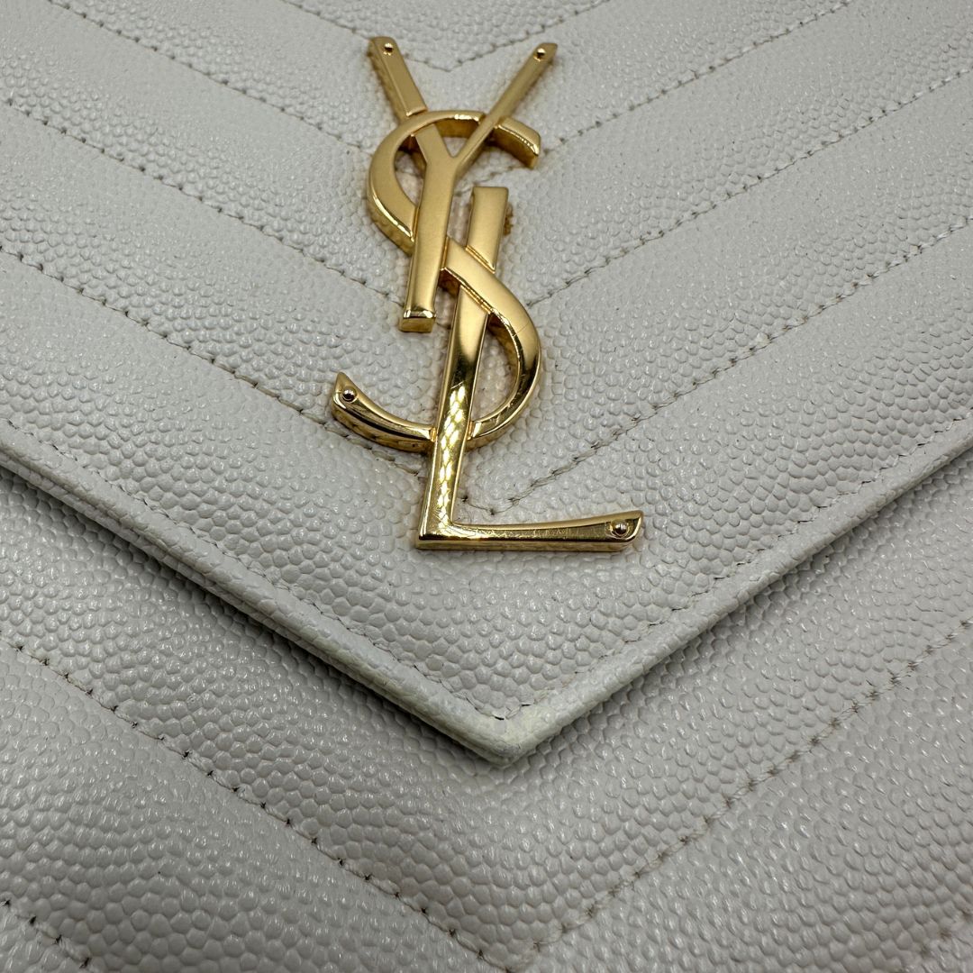 Pochette Cassandre Flap Pouch Saint Laurent
