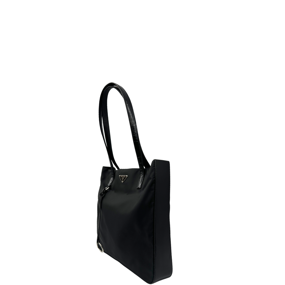 Tote Prada nylon nera