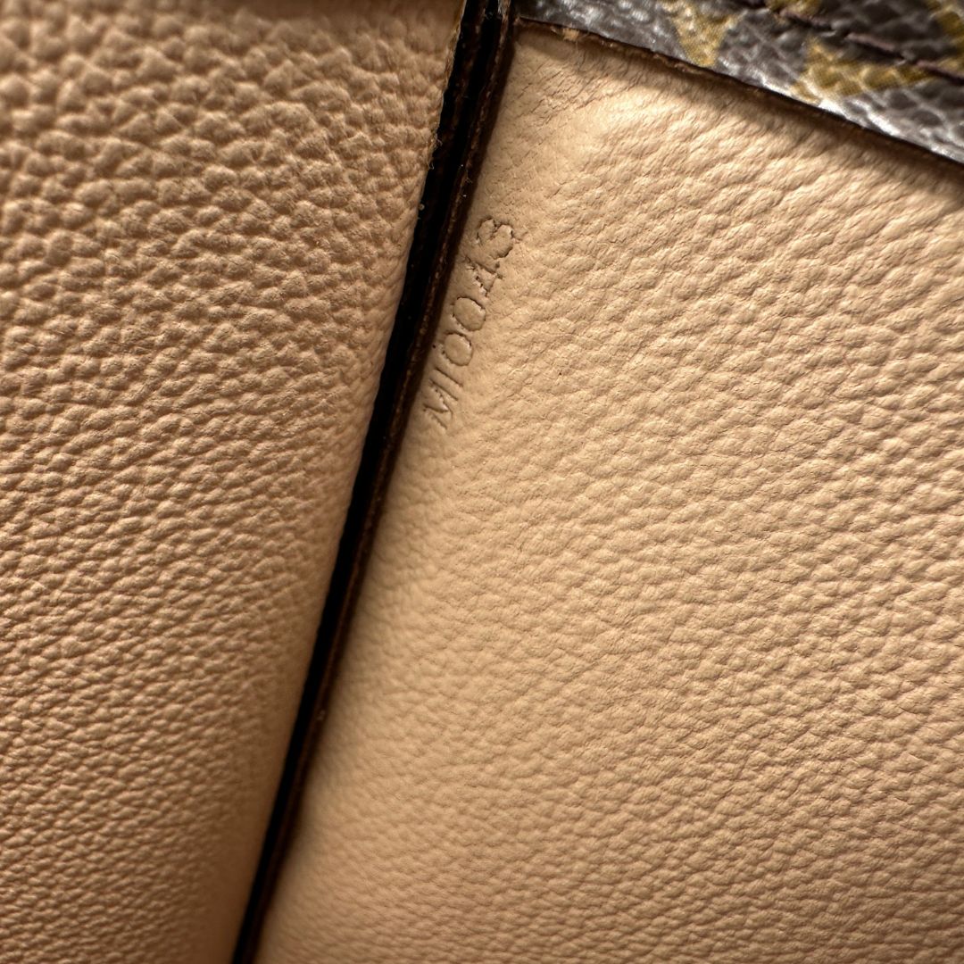 Sac Plat Louis Vuitton monogram