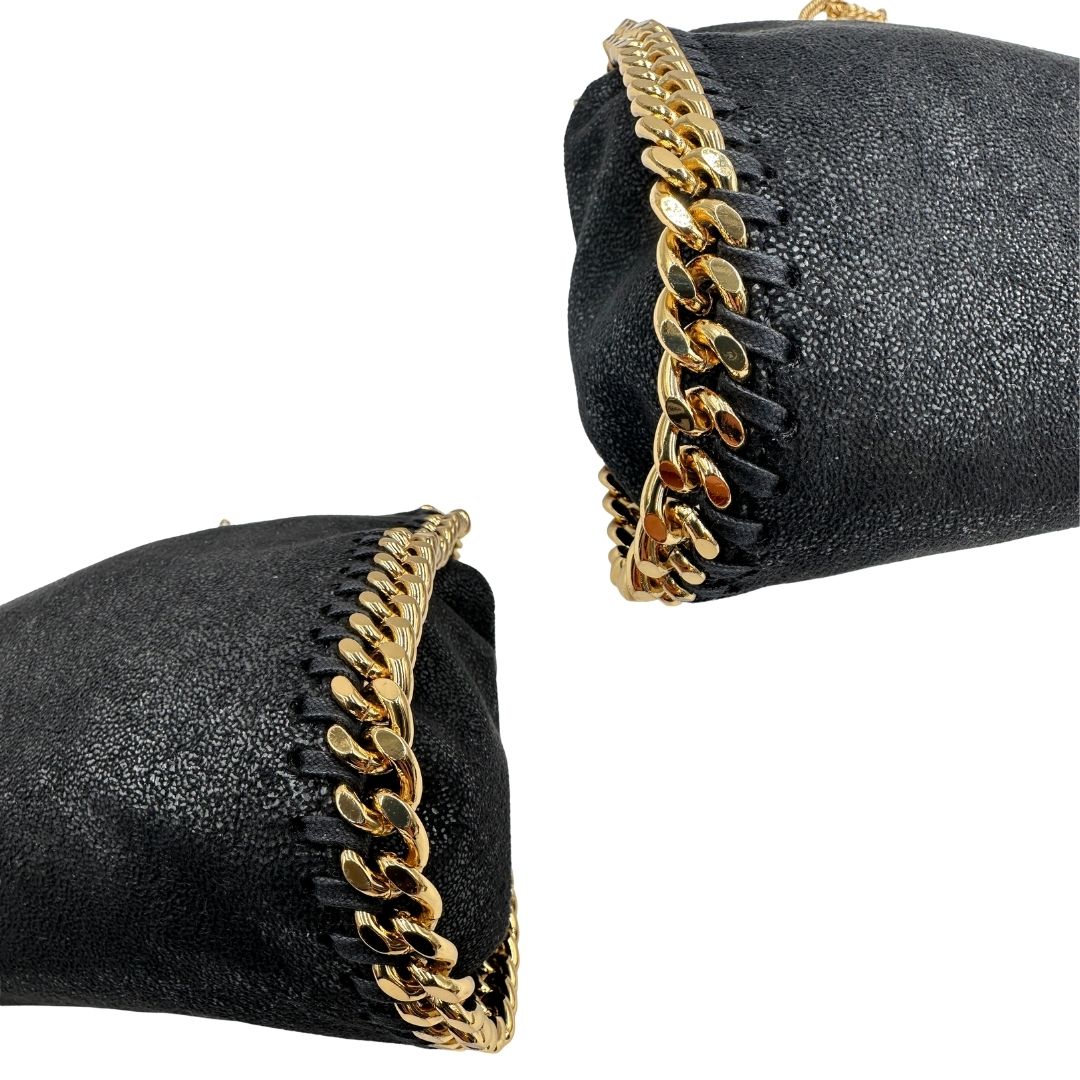 angoli Borsa Falabella nella versione mini, di lusso, originale, ottime condizioni, usata. 