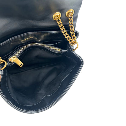 Interno, Borsa Saint Laurent in pelle di agnello morbida con impunture trapuntate chevron, nera con hardware dorato, può essere portata a spalla o a tracolla, di lusso, originale, ottime condizioni