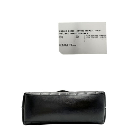Base, Borsa Saint Laurent in pelle di agnello morbida con impunture trapuntate chevron, nera con hardware dorato, può essere portata a spalla o a tracolla, di lusso, originale, ottime condizioni