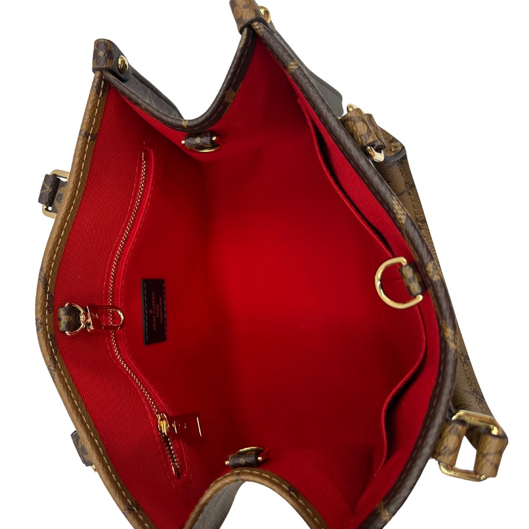 OnTheGo PM Louis Vuitton