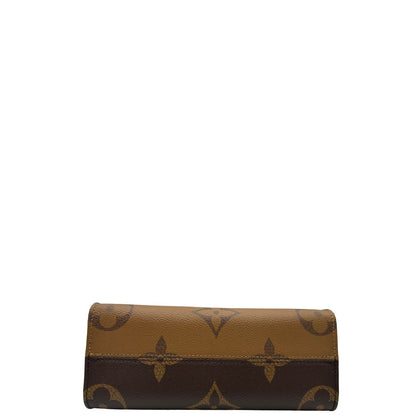 OnTheGo PM Louis Vuitton