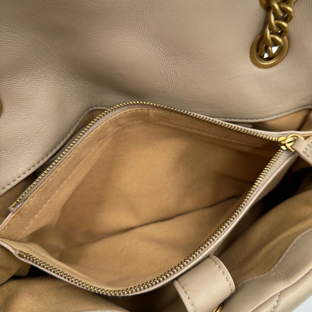 Love Puff Pinko beige media