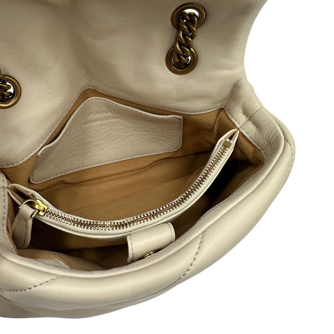 interno  Borsa Pinko in morbida nappa color bianco panna trapuntata e hardware bianco, di lusso, originale, ottime condizioni. 
