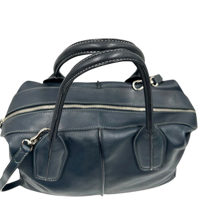 Borsa Tod's in pelle blu petrolio indossabile a tracolla, a spalla o a mano, di lusso, originale, ottime condizioni, usata.