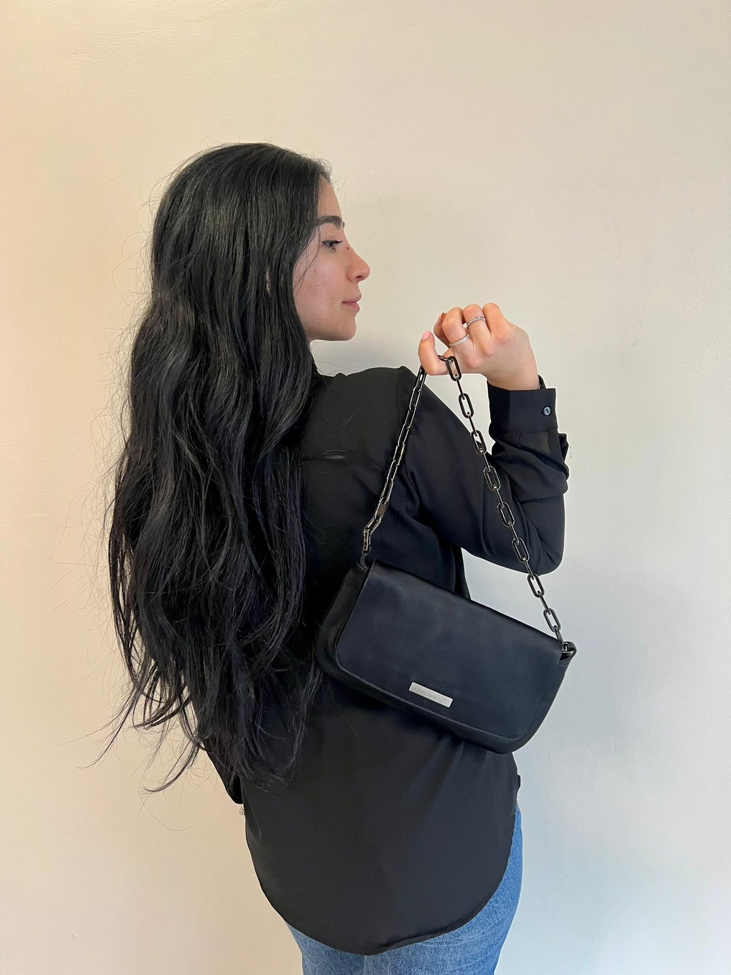 Foto borsa Gucci in tessuto raso nero. Borse di marca usate.