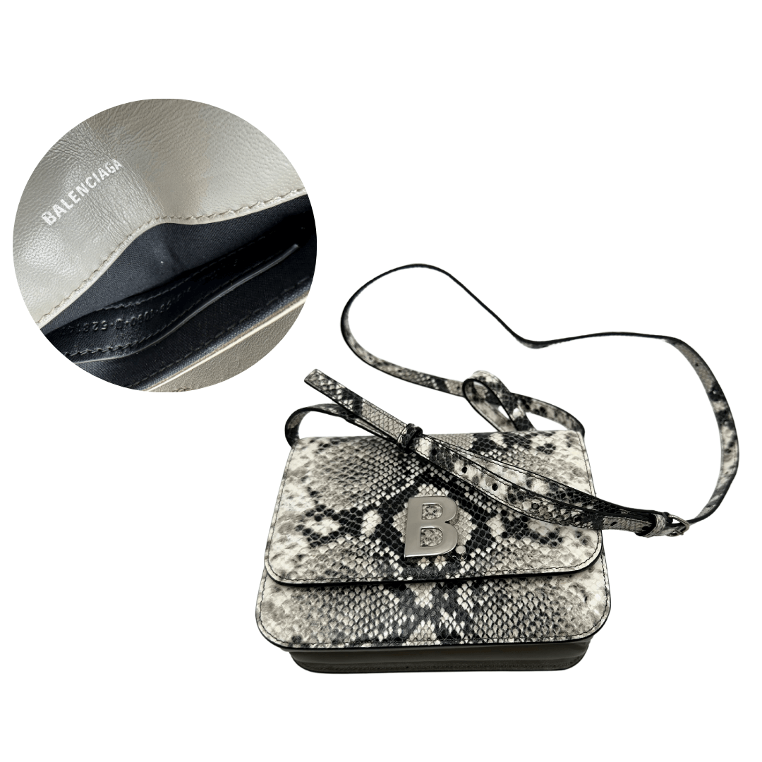 Balenciaga tracolla 2025