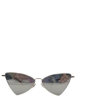 Foto occhiali da sole Yves Saint Laurent a specchio. Accessori di lusso