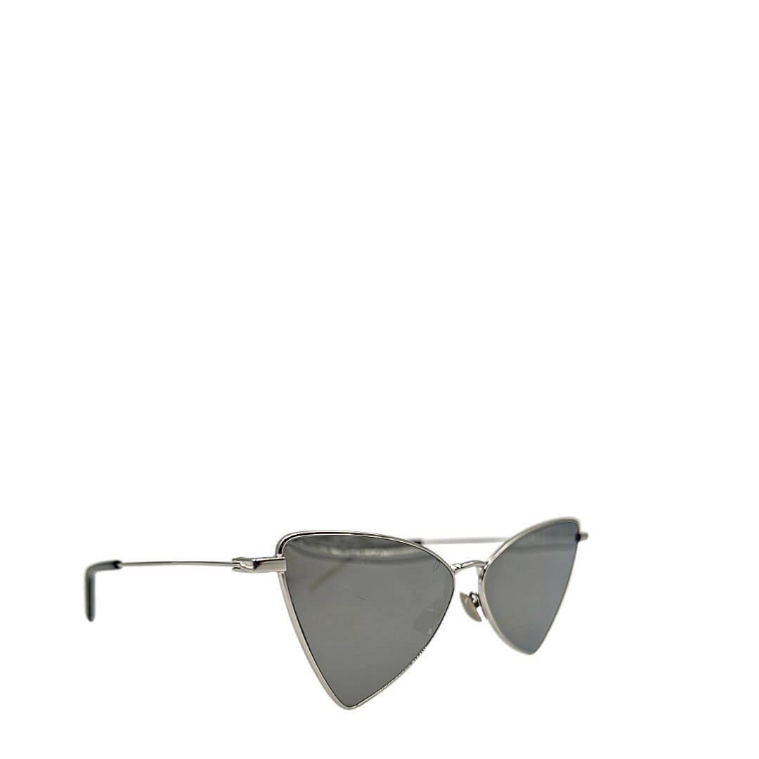 Foto occhiali da sole Yves Saint Laurent a specchio. Accessori di lusso