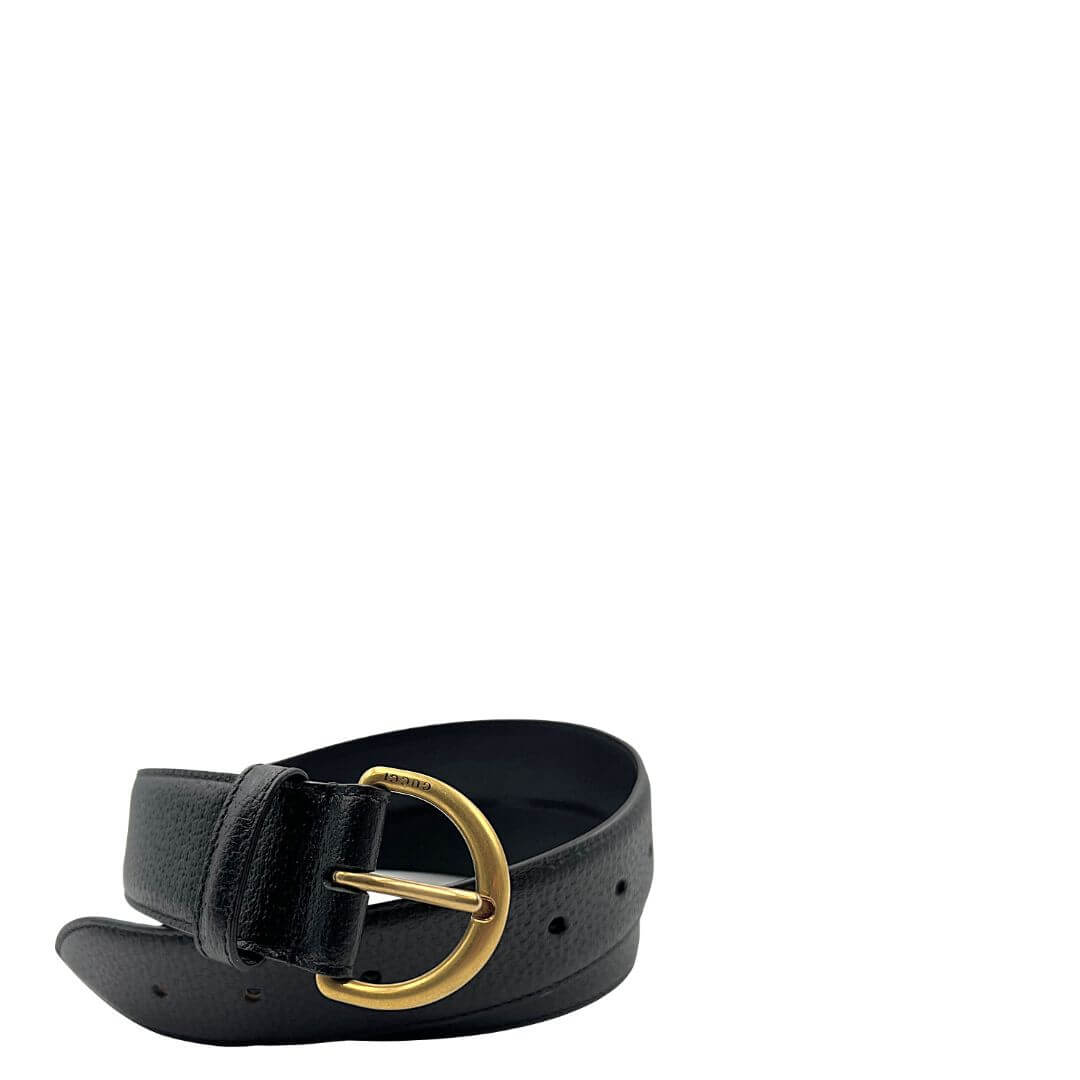 Foto cintura Gucci da uomo in pelle nera. Accessori di marca usati