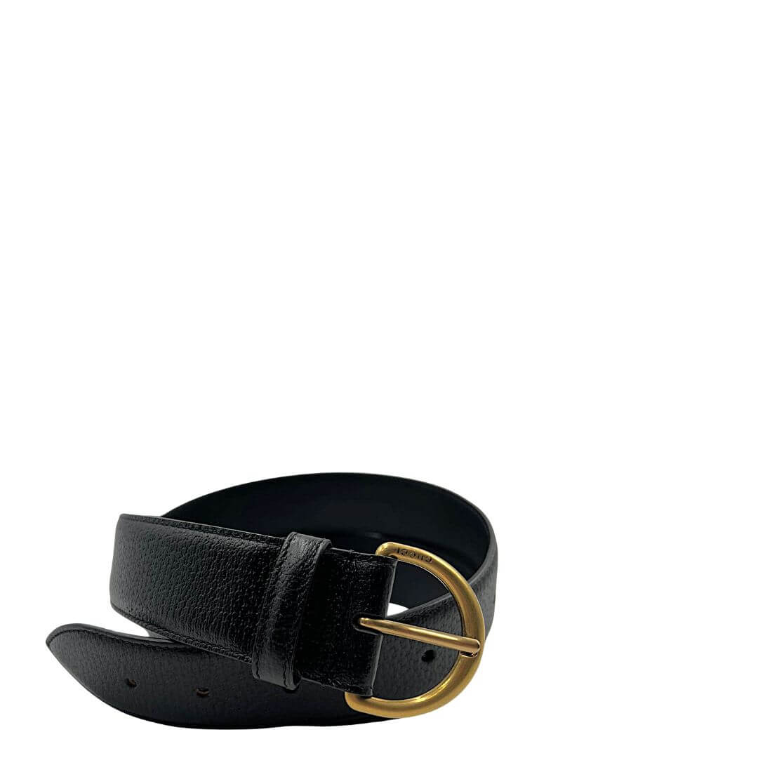 Foto cintura Gucci da uomo in pelle nera. Accessori di marca usati