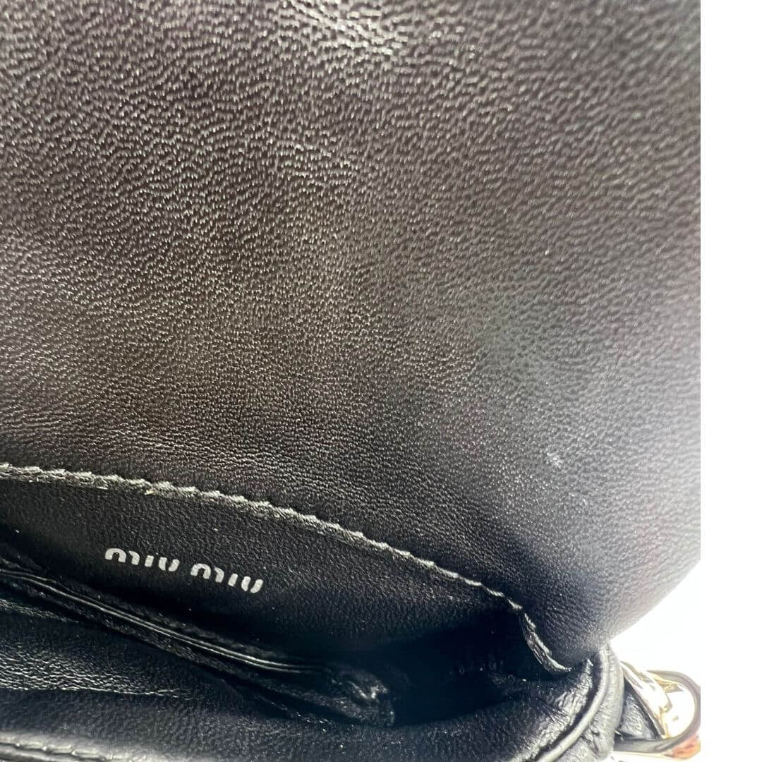 Micro Miu Miu pochette nera